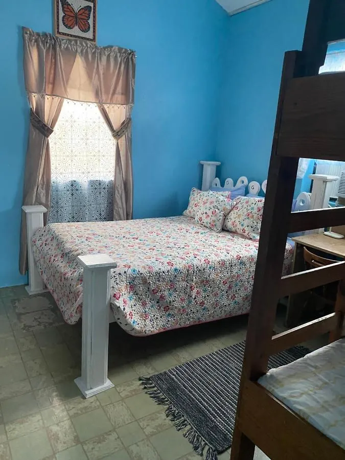 Anne'S Homestay Banse 0*,  Saint Lucia