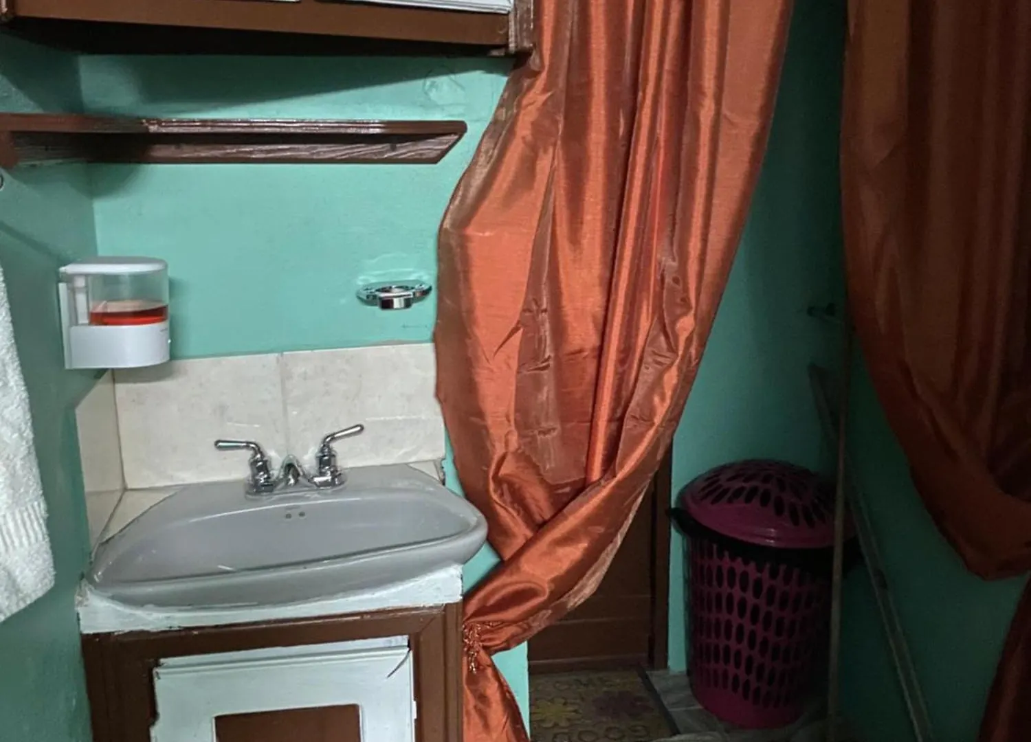 Anne'S Homestay Banse